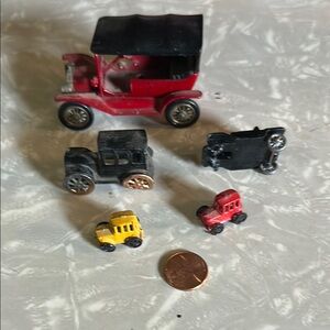 Classic Vintage Toy Metal Car Set - Red, Black, Yellowtail